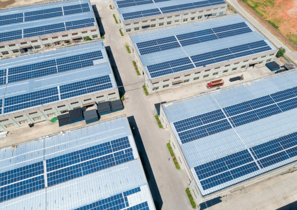 communauté d'autoconsommation collective sur bâtiment industriel photovoltaïque